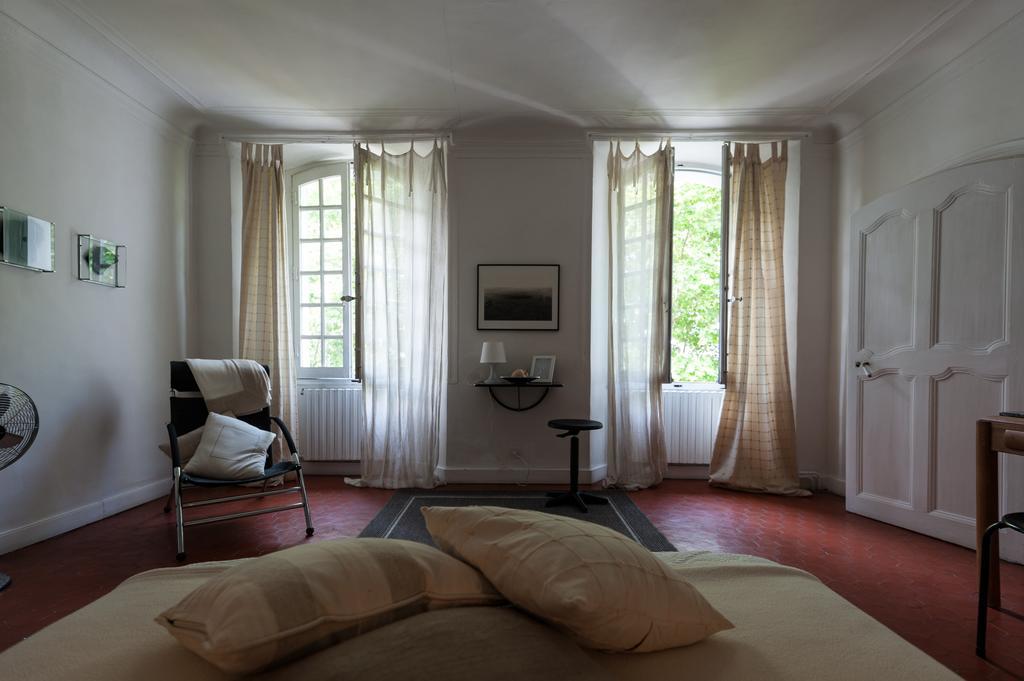 L'Enclos Lorgues Zimmer foto
